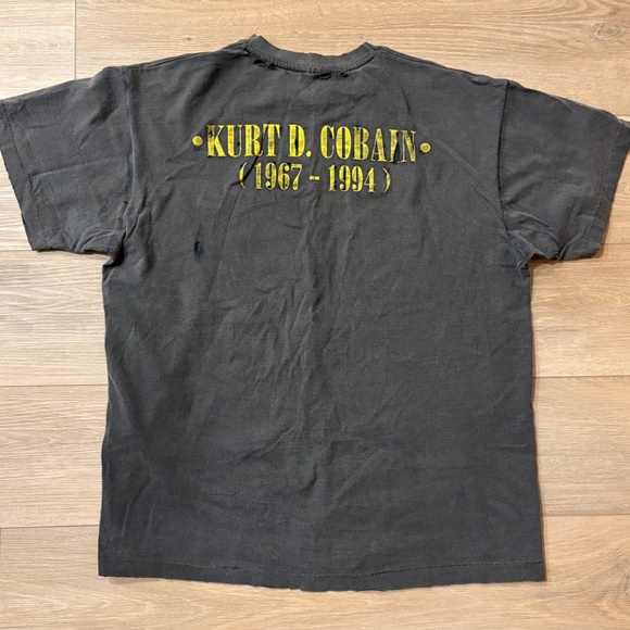 Vintage Kurt Cobain T-Shirt - Picture 4 of 5